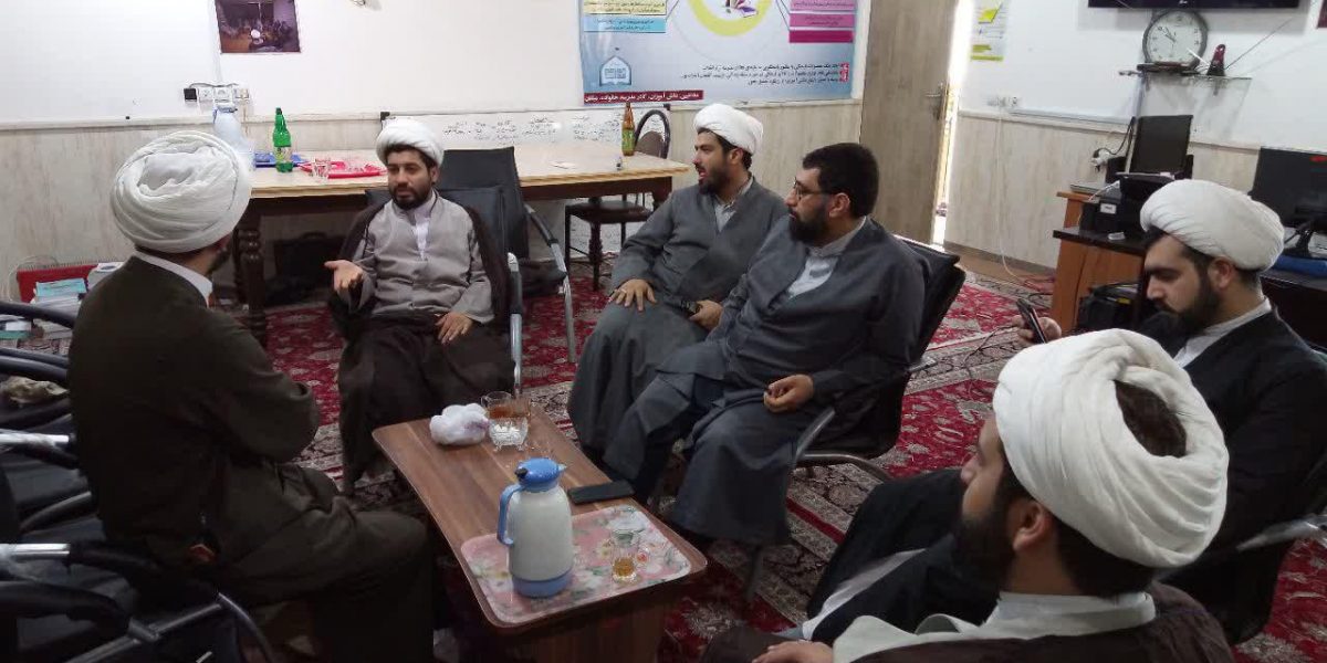 مجموعه تربیتی آموزشی ادبستان